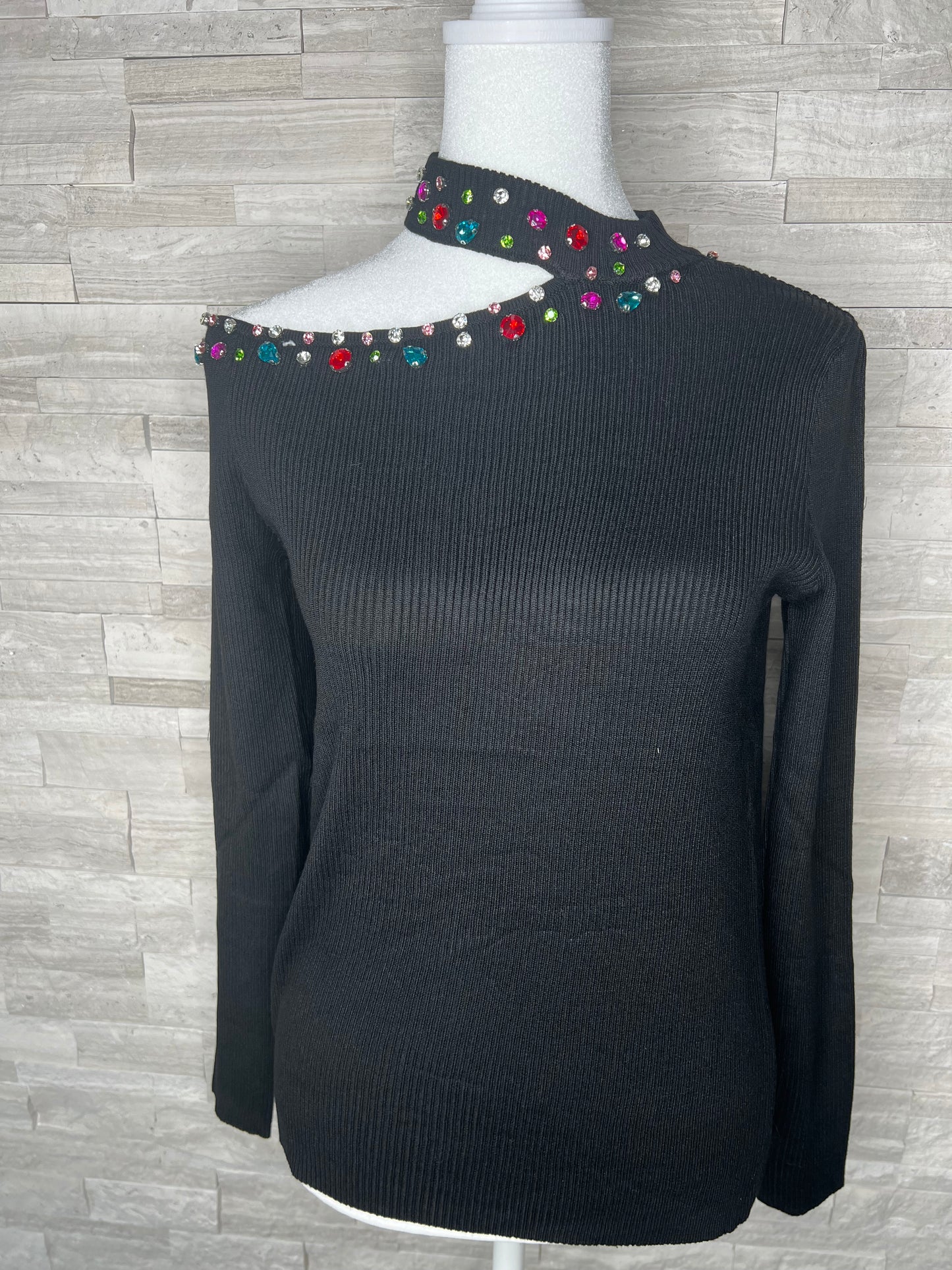 KNIT SWEATER WITH STONES
