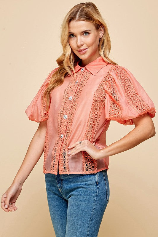 EMBROIDERY PUFFED SLEEVES BLOUSE