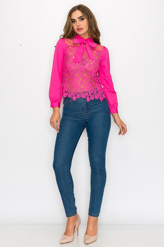LACE TOP WITH COLLAR BOW