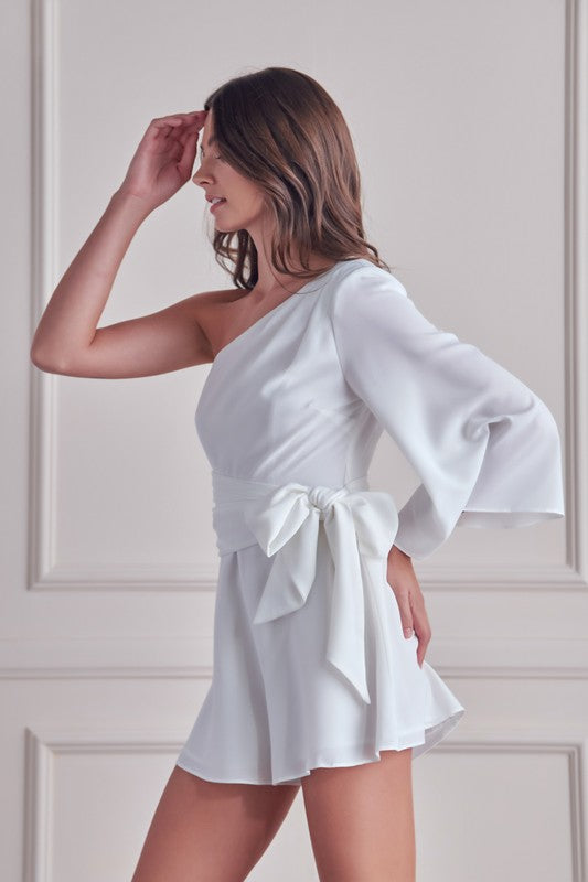 ONE SHOULDER LONG SLEEVE ROMPER