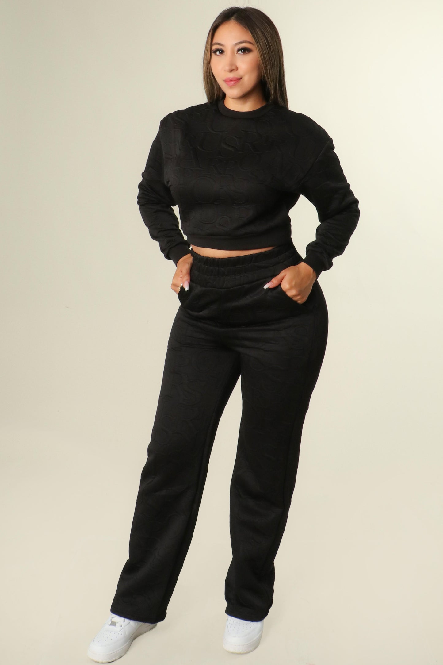 LETTER ROUND NECK SWEATSHIRT AND PANT SET