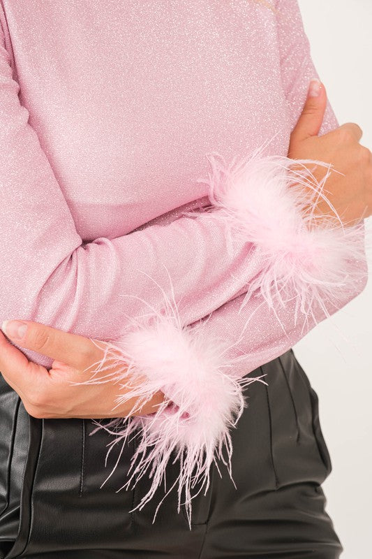 METALLIC FEATHER CUFFS TOP