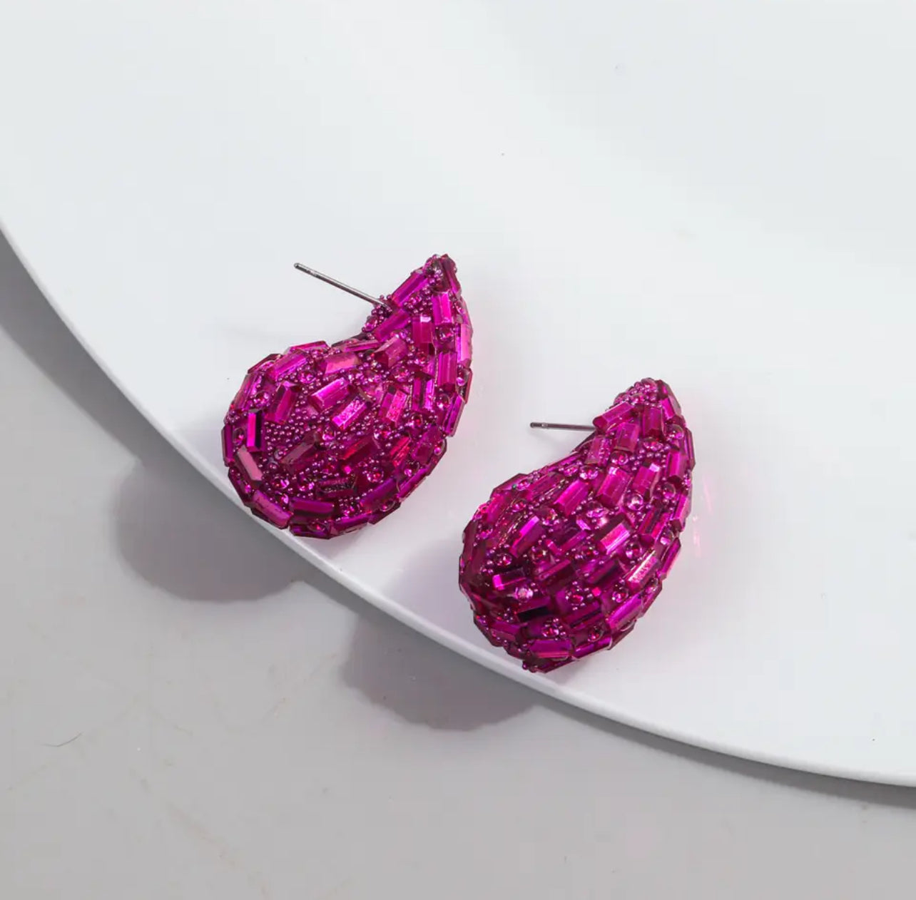 CYRSTAL ACRYLIC WATER DROP EARRINGS