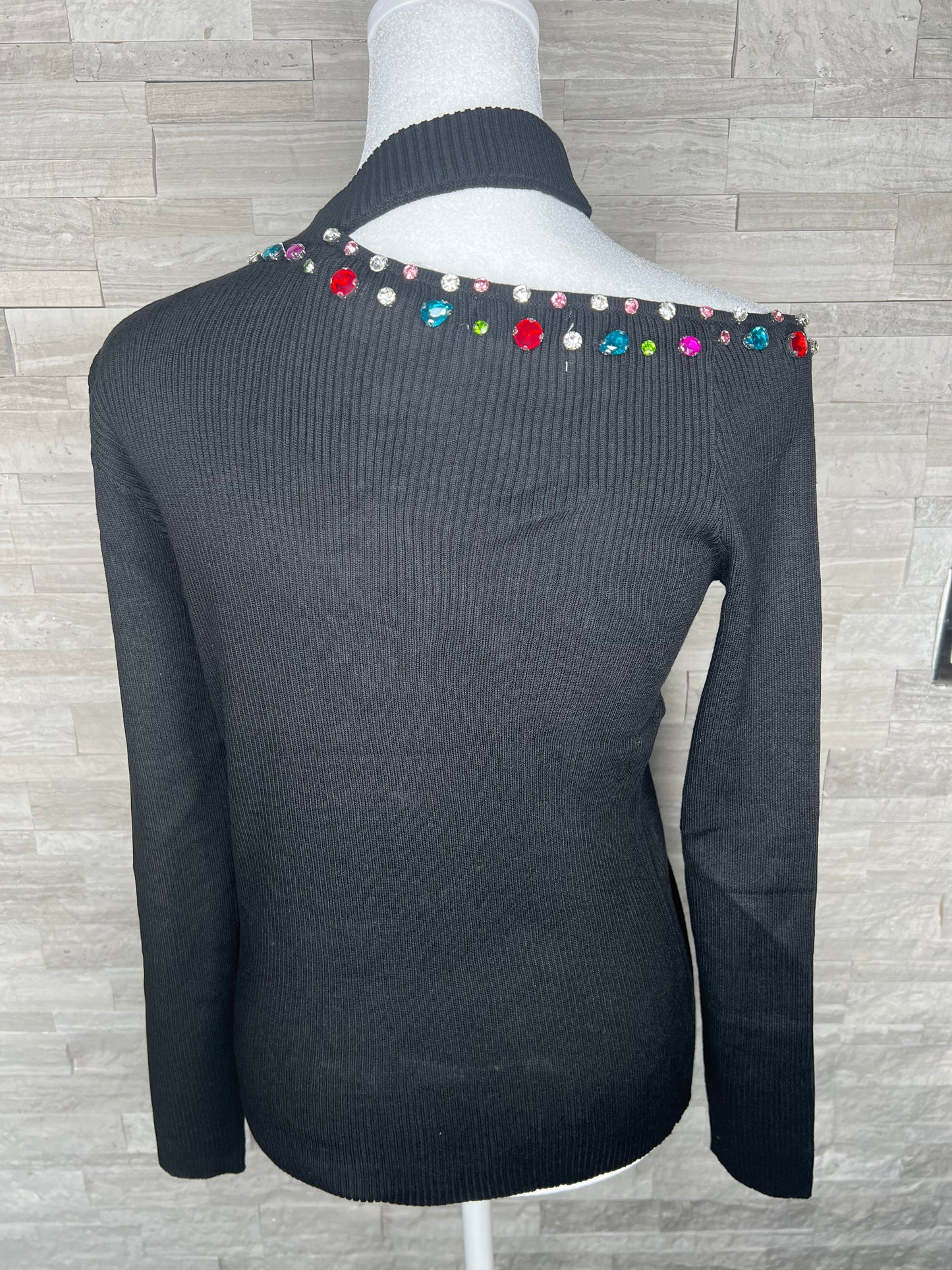 KNIT SWEATER WITH STONES