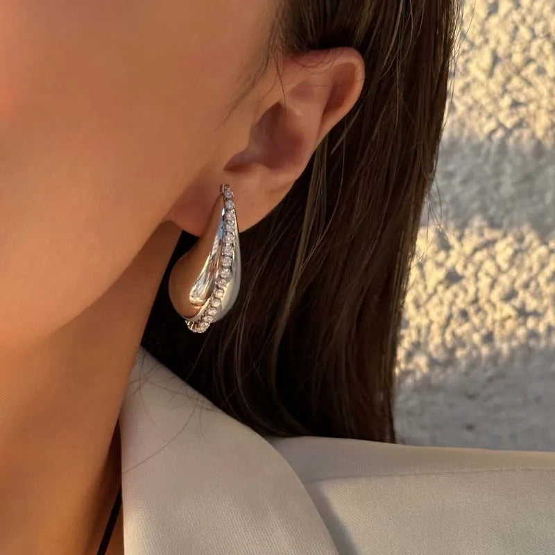WATER DROP SHAPE ZIRCON CHAIN EARRINGS