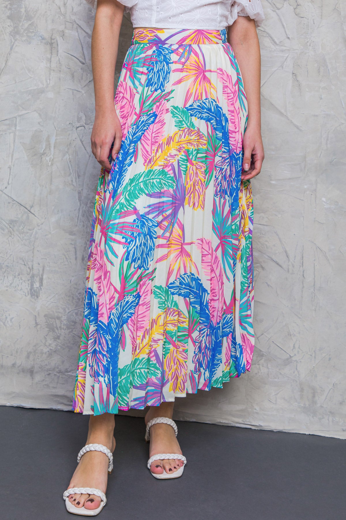 TWO PIECE PRINTED TOP & MAXI SKIRT