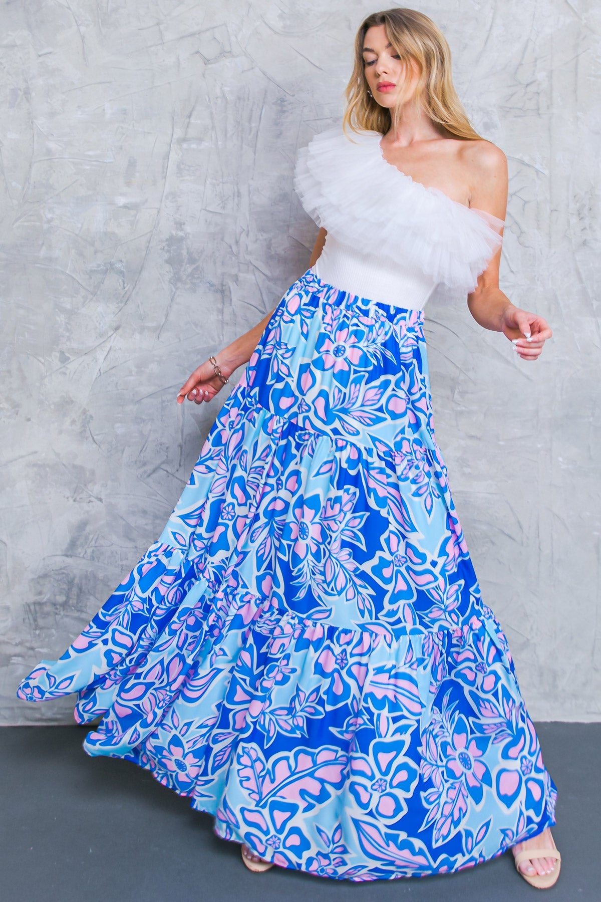 PRINTED TOP & MAXI SKIRT SET