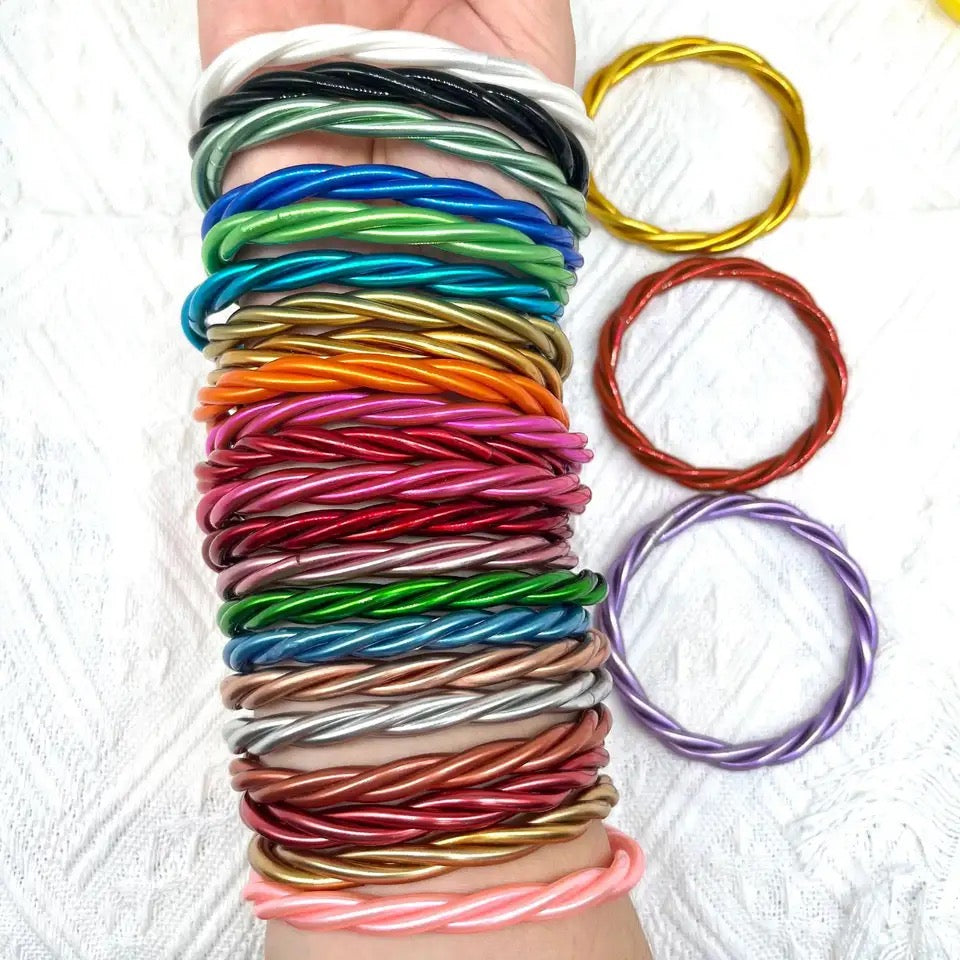 GEL TUBE BRAIDED BANGLES