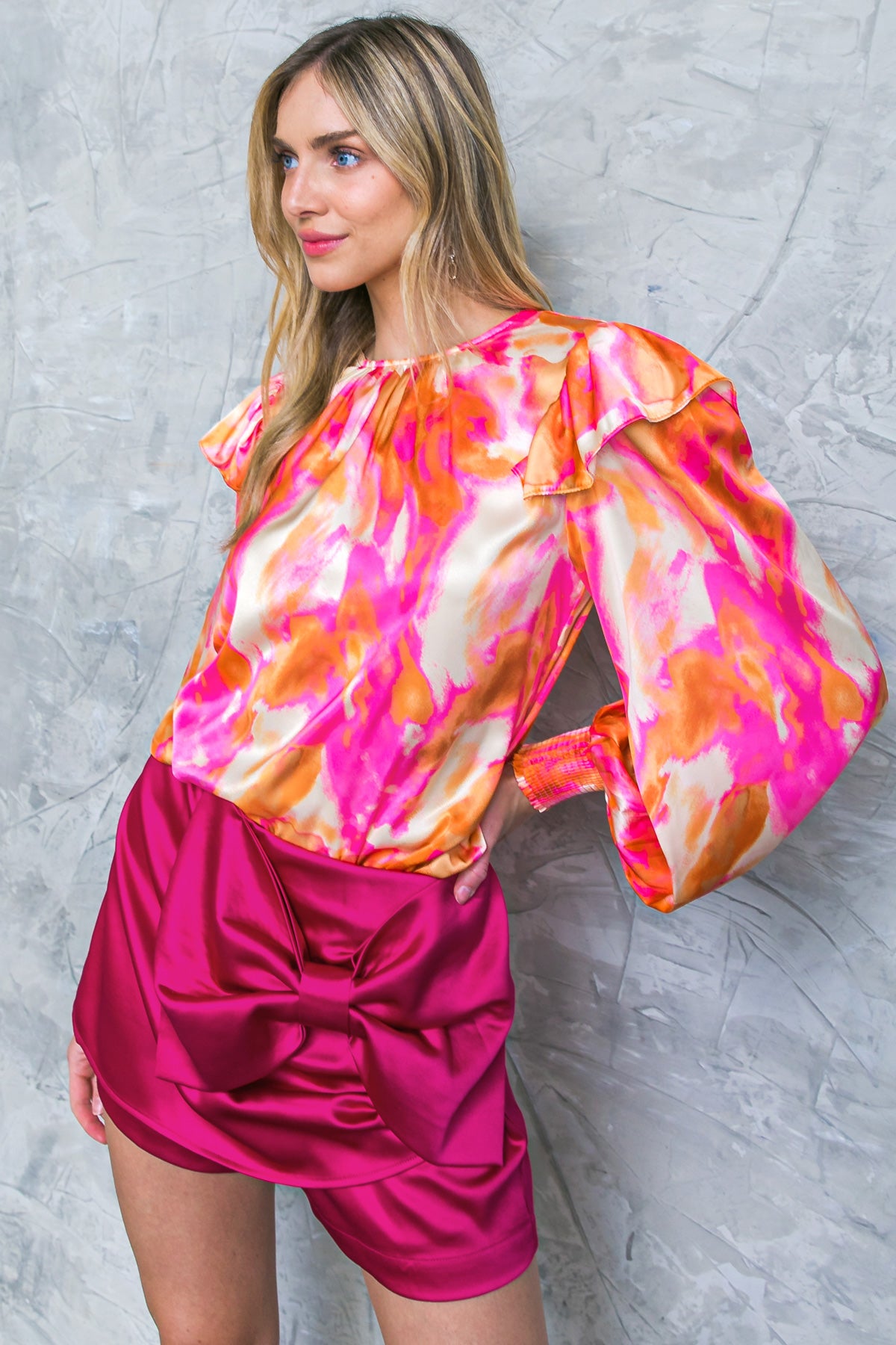 PRINTED LONG SLEEVE BLOUSE