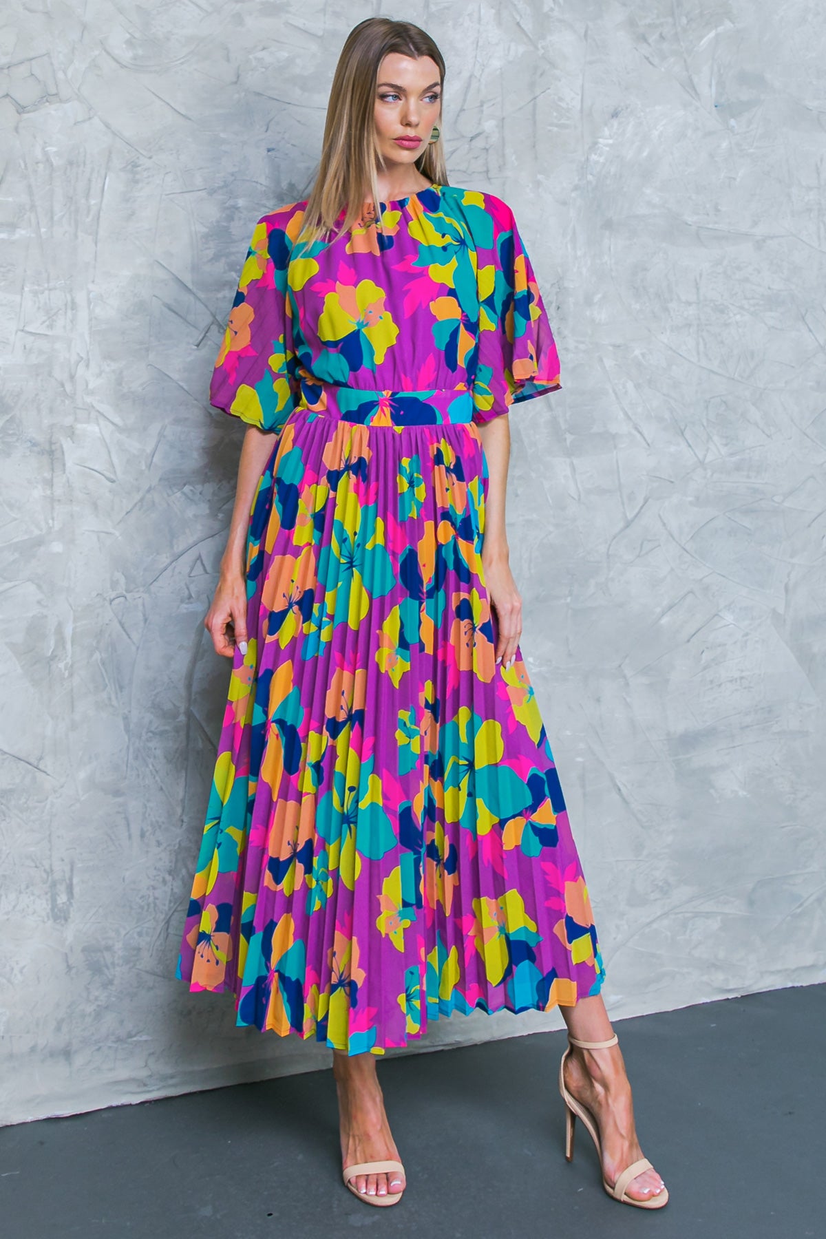 ROUND NECKLINE PRINTED MIDI DRESS