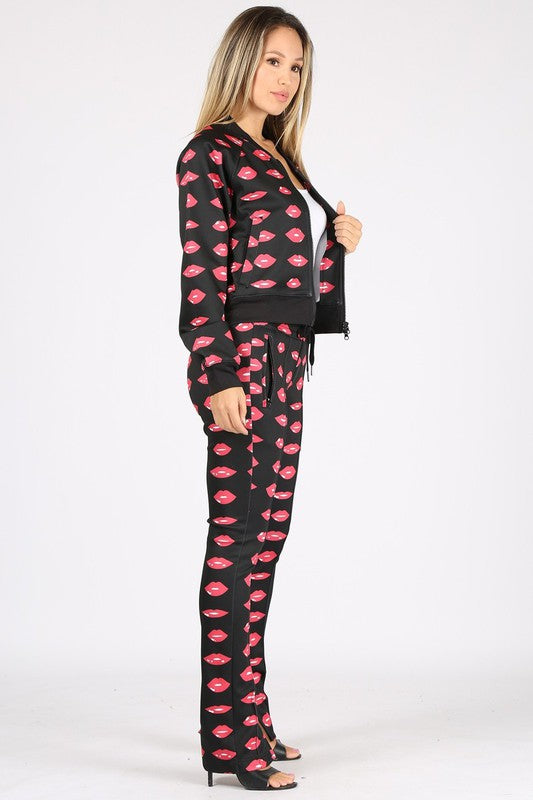 LIPS PRINT TWO PIECE SET