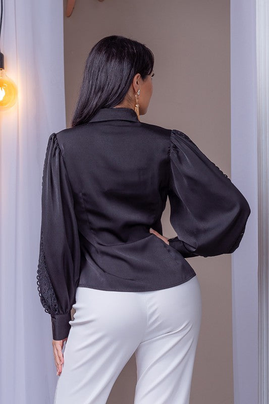 LACE TRIM BALLOON SLEEVE BLOUSE