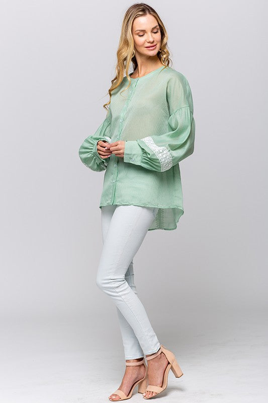 OVERSIZED LACE TUNIC