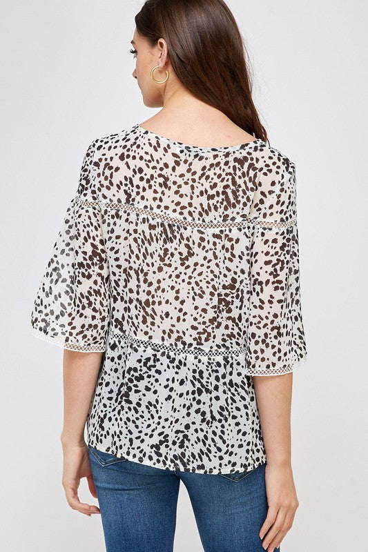 LEOPARD PRINT WIDE SLEEVE TOP