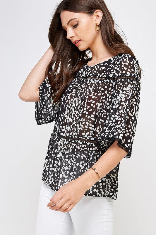 LEOPARD PRINT WIDE SLEEVE TOP