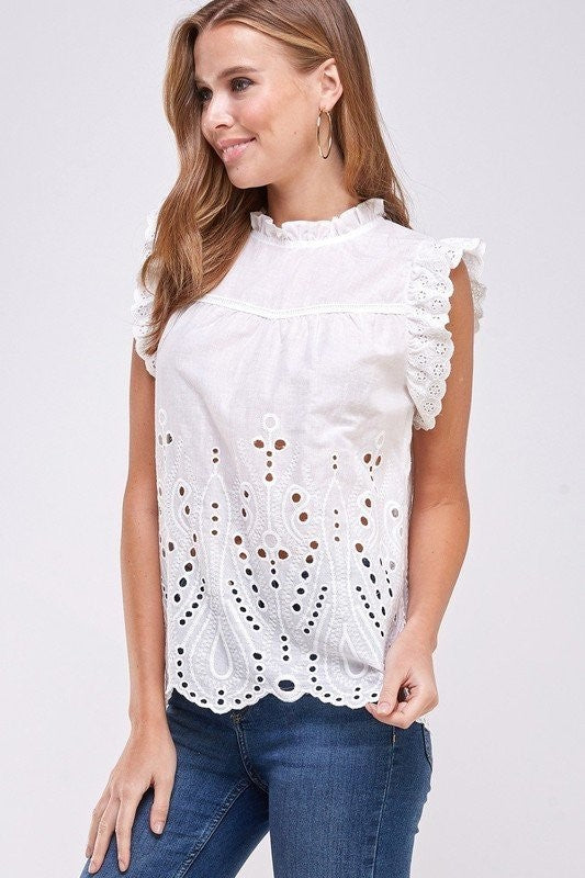 CROCHET AND LACE RUFFLED TOP
