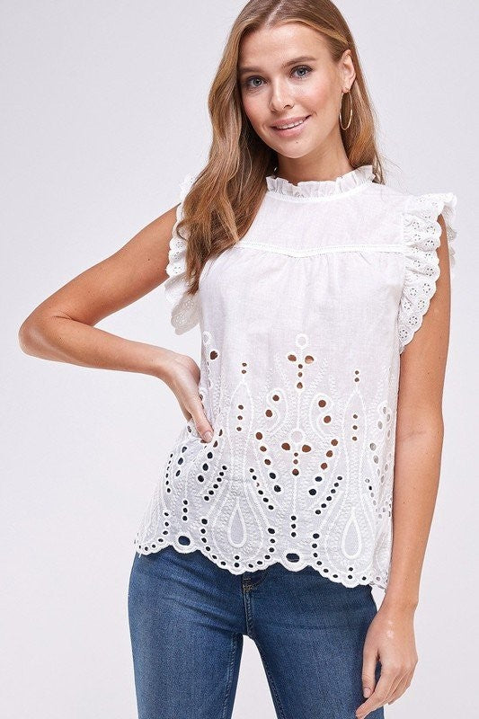 CROCHET AND LACE RUFFLED TOP