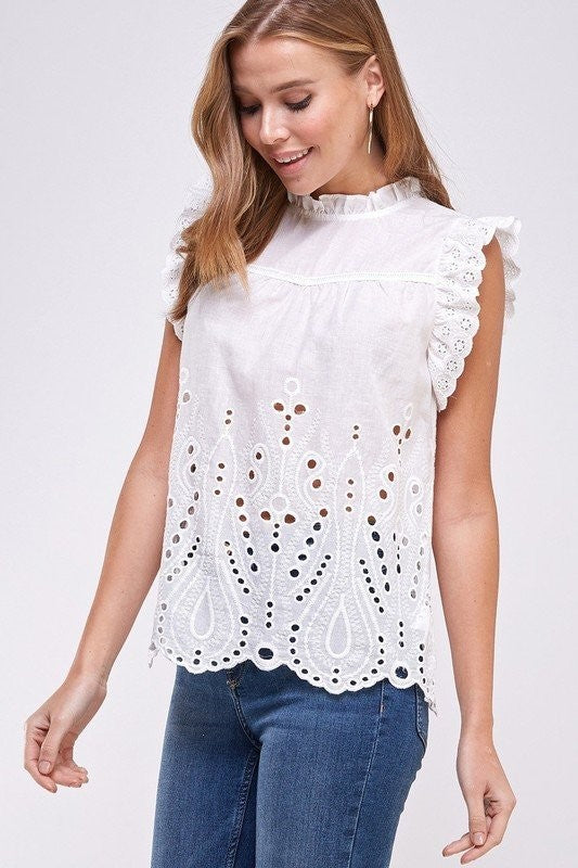 CROCHET AND LACE RUFFLED TOP