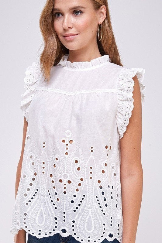 CROCHET AND LACE RUFFLED TOP