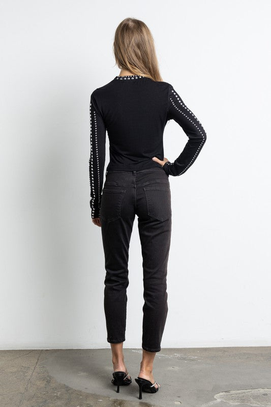 LONG SLEEVE STUDDED TOP