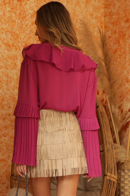 PLEATED RUFFLE BLOUSE