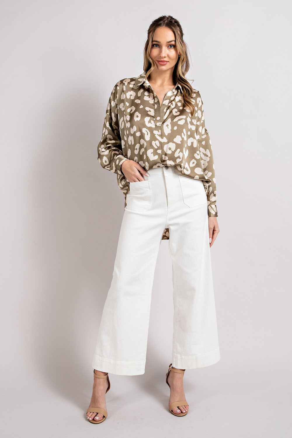 LEOPARD V NECK SHIRT