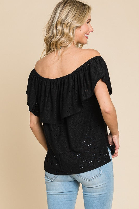 OFF SHOULDER RUFFLE EYELET TOP