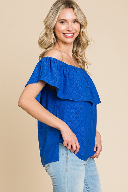 OFF SHOULDER RUFFLE EYELET TOP