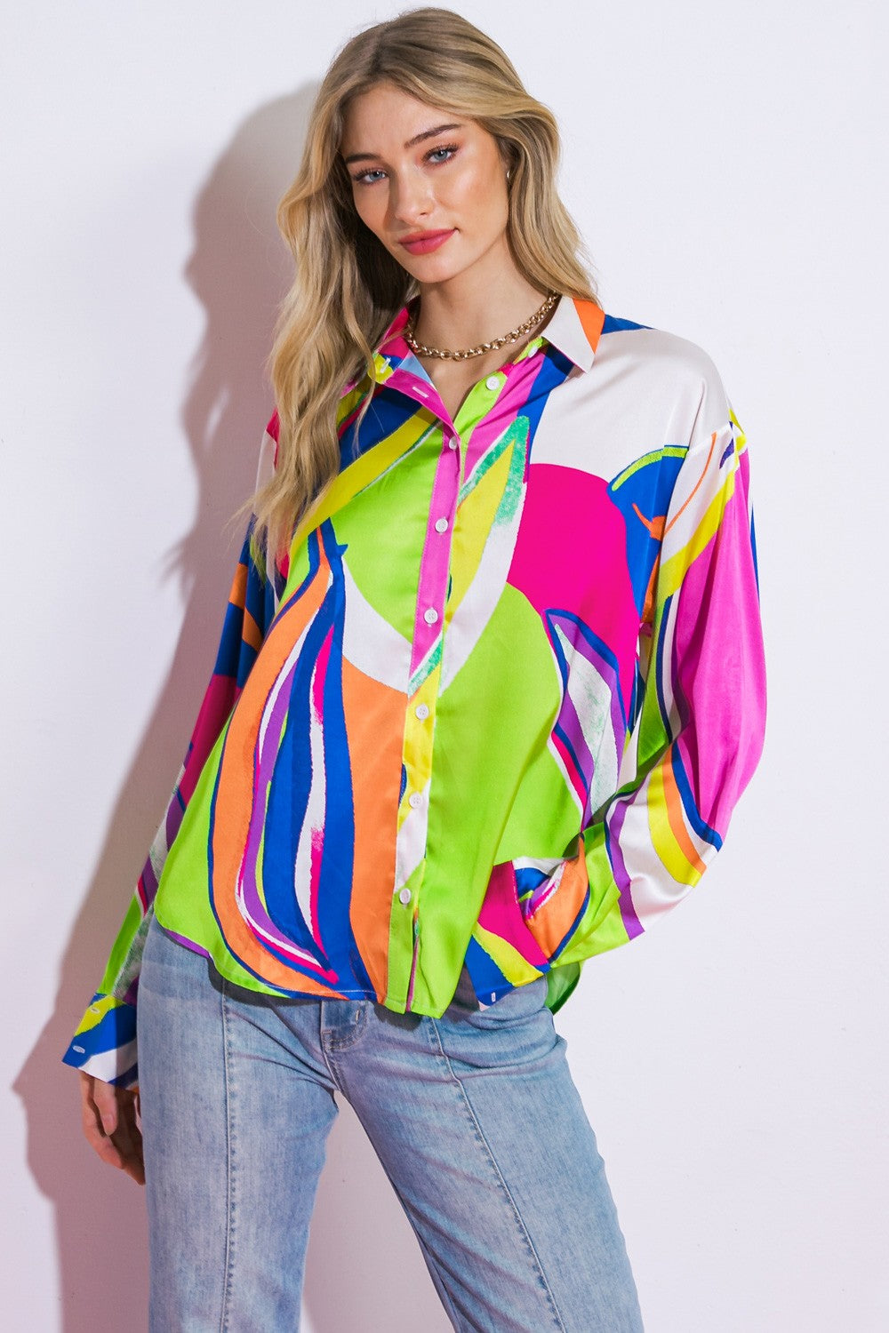 PRINTED COLLAR BUTTON DOWN TOP