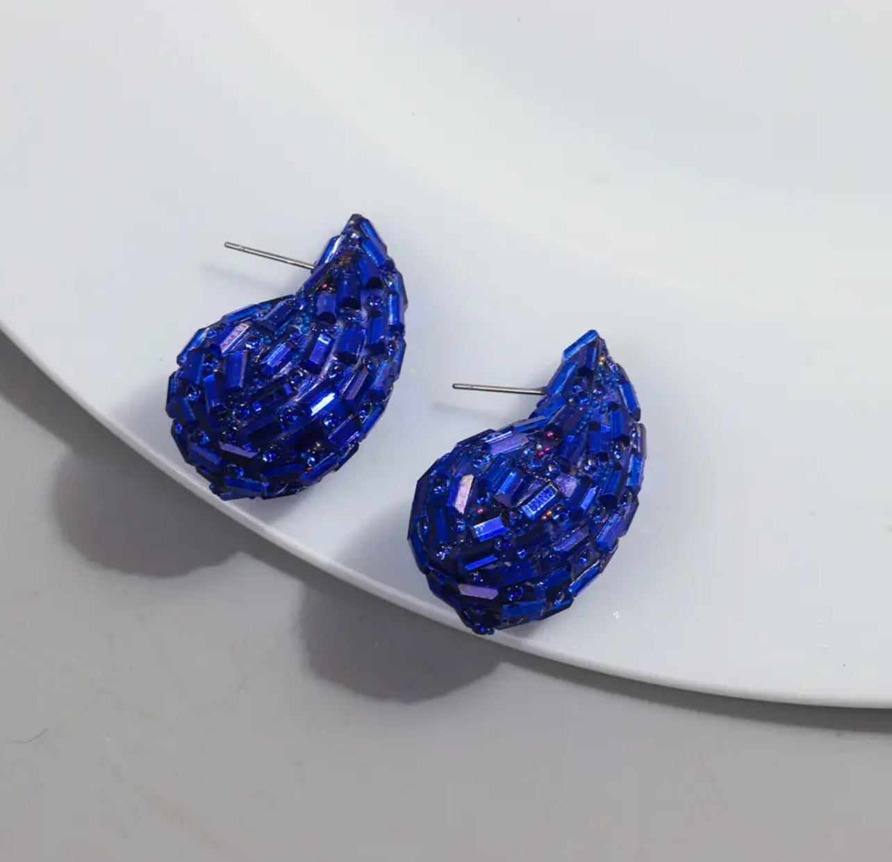 CYRSTAL ACRYLIC WATER DROP EARRINGS