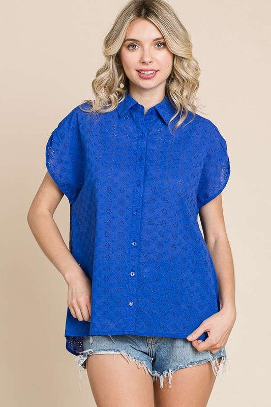 DROP SHOULDER BUTTON DOWN EYELET TOP