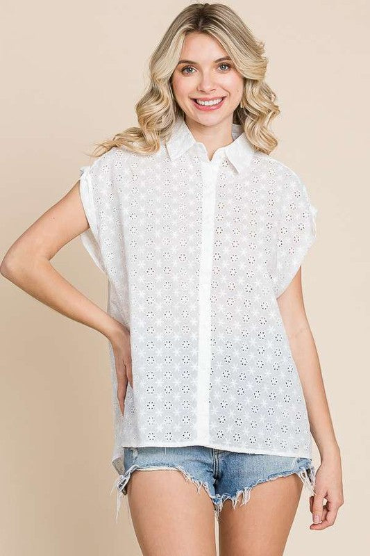 DROP SHOULDER BUTTON DOWN EYELET TOP