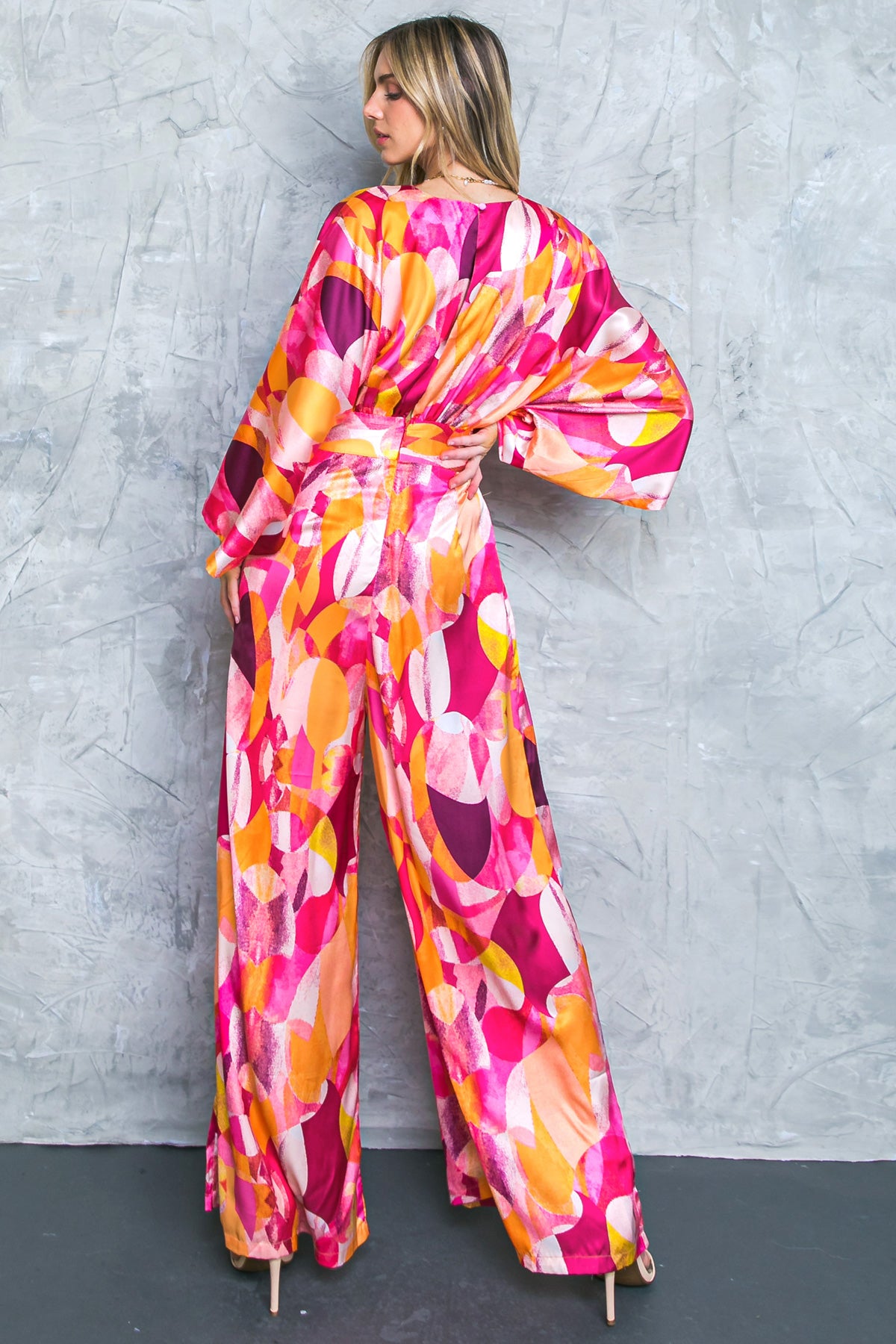 PRINTED V NECK JUMPSUIT