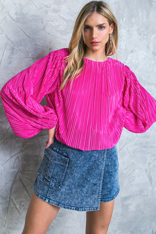 PLEATED LONG SLEEVE TOP