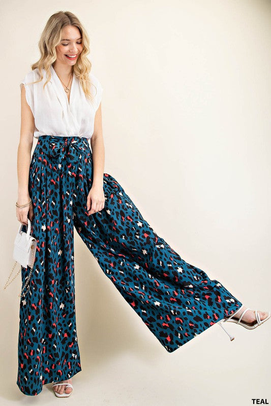 WIDE LEG ANIMAL PRINT PANTS