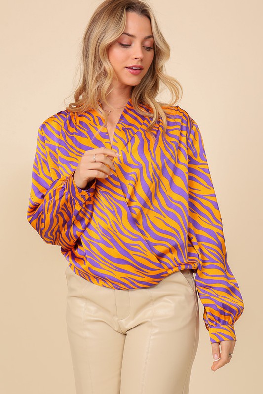 LONG SLEEVE ZEBRA BLOUSE