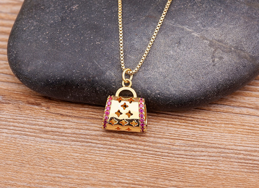 BAG SHAPE CRYSTAL NECKLACE