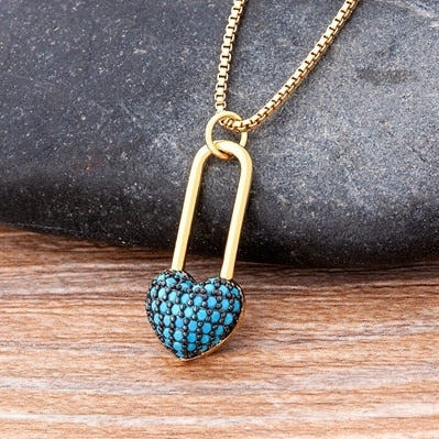 LOCK HEART PENDANT NECKLACE