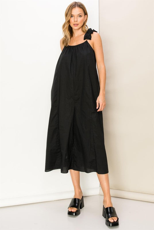 RUFFLE SLEEVELESS OVERSIZED JUMPSUIT