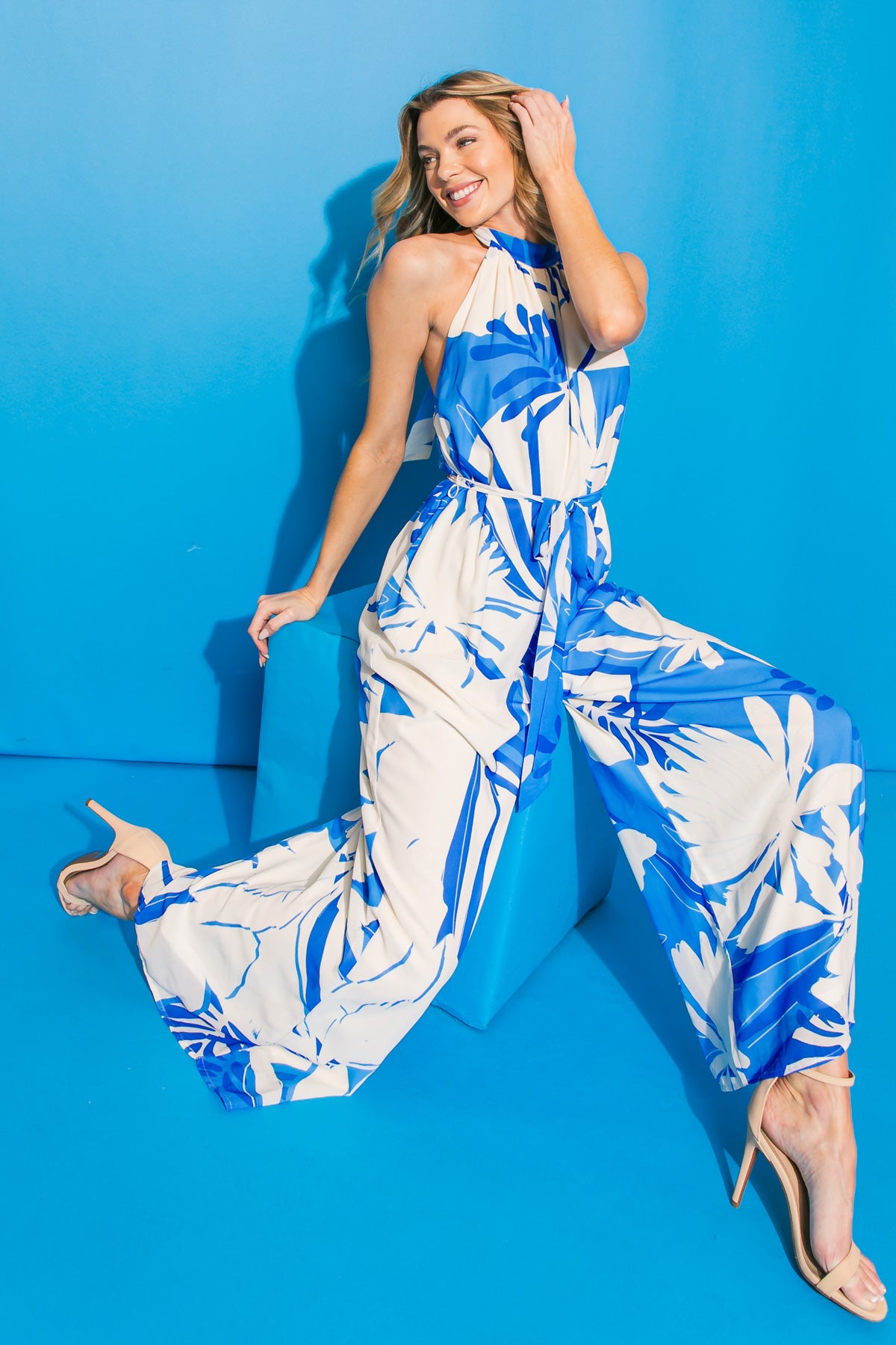 PRINTED HALTER JUMPSUIT